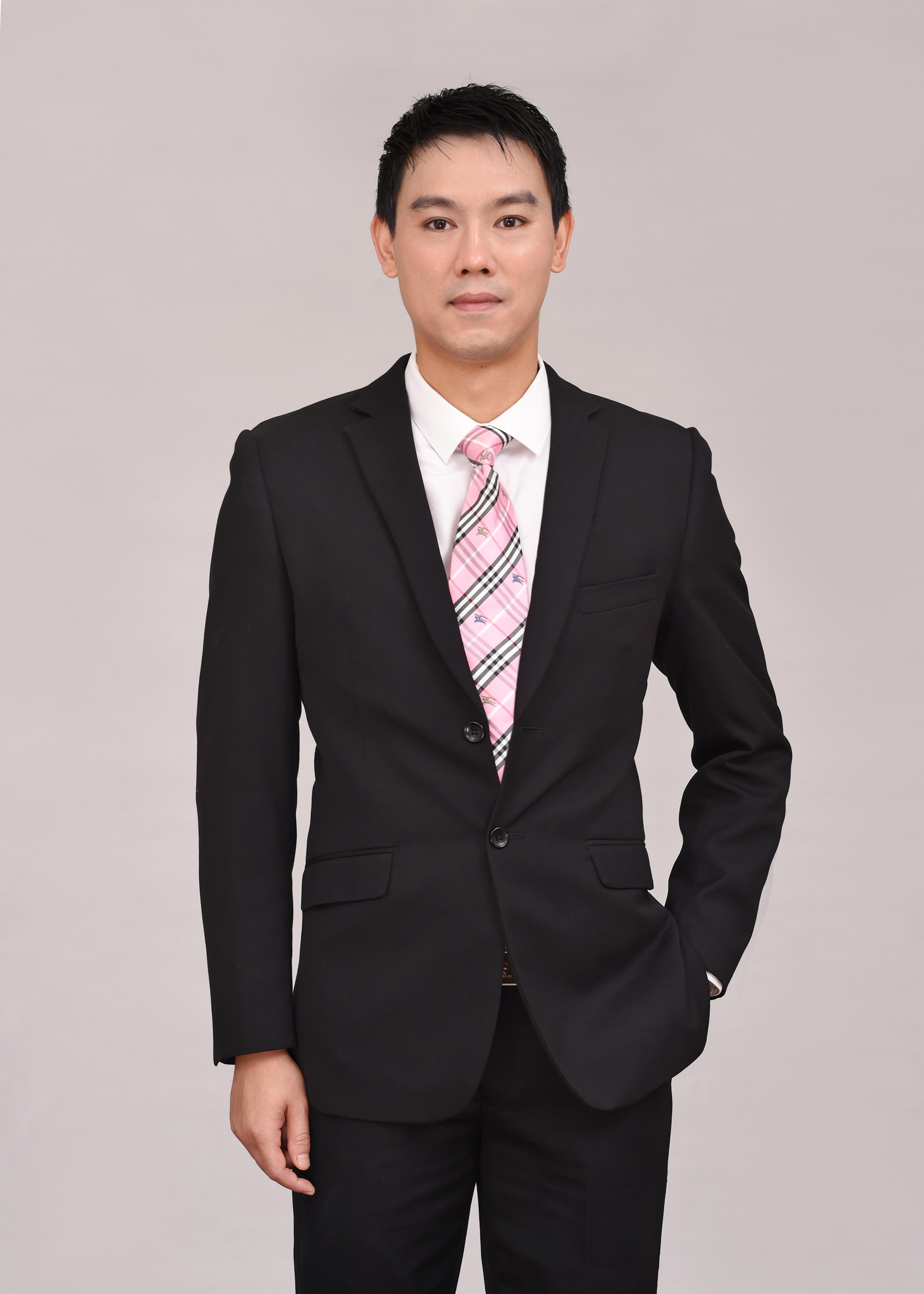 周宣逸 创意策略总监